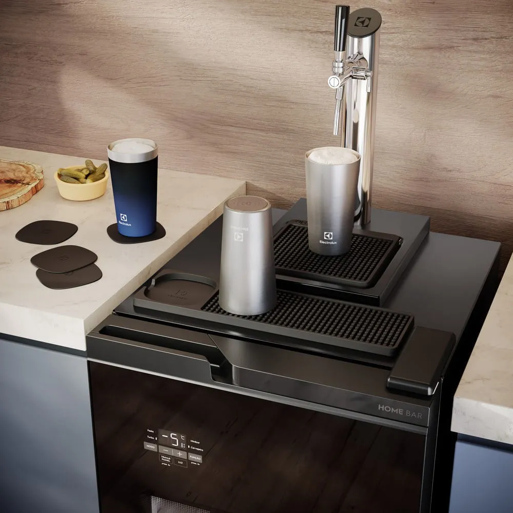 Cervejeira Home Bar Electrolux Frost Free 100L com Torre de Chopp e Barril Mini Keg 5L (EB10K)